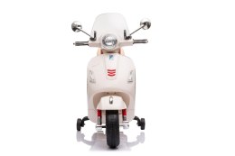 Jeździk akumulatorowy Scooter Vespa z kuferkiem biały