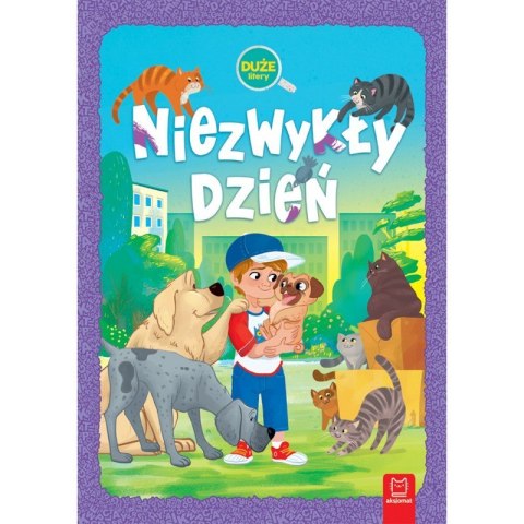 Niezwykły dzień duże litery