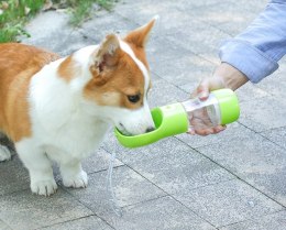 Butelka przenośna dozownik wody i jedzenia dla psów zielona