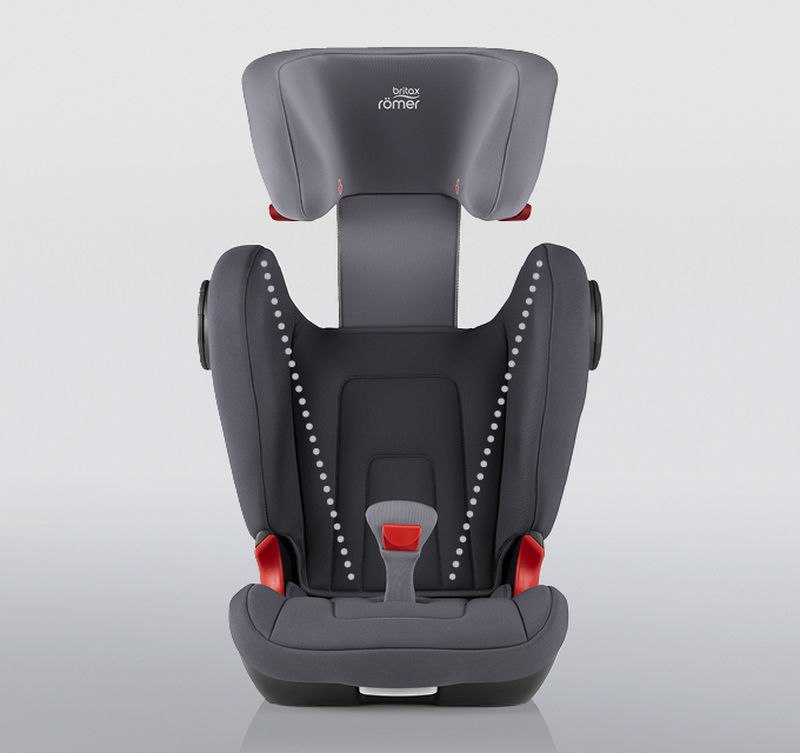 /upload/mulan/images/BRITAX-ROMER-FOTELIK-KIDFIX2-R-COSMOS-BLACK-BLACK-SERIES-_11.jpg